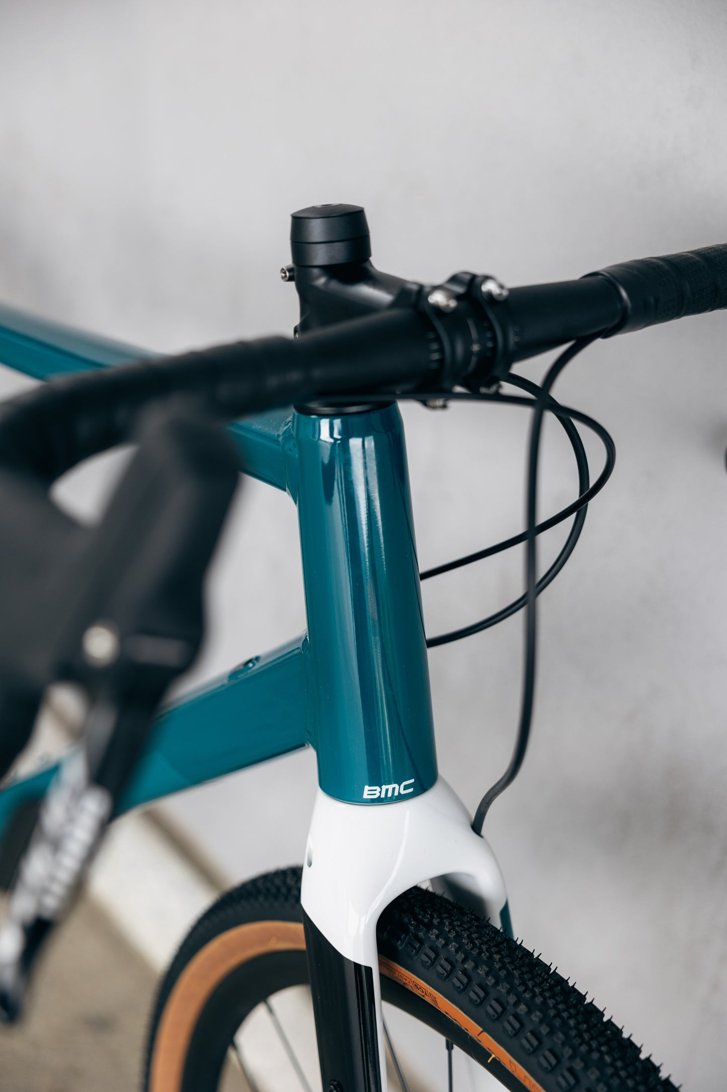 BMC URS AL TWO GREEN WHITE TG L