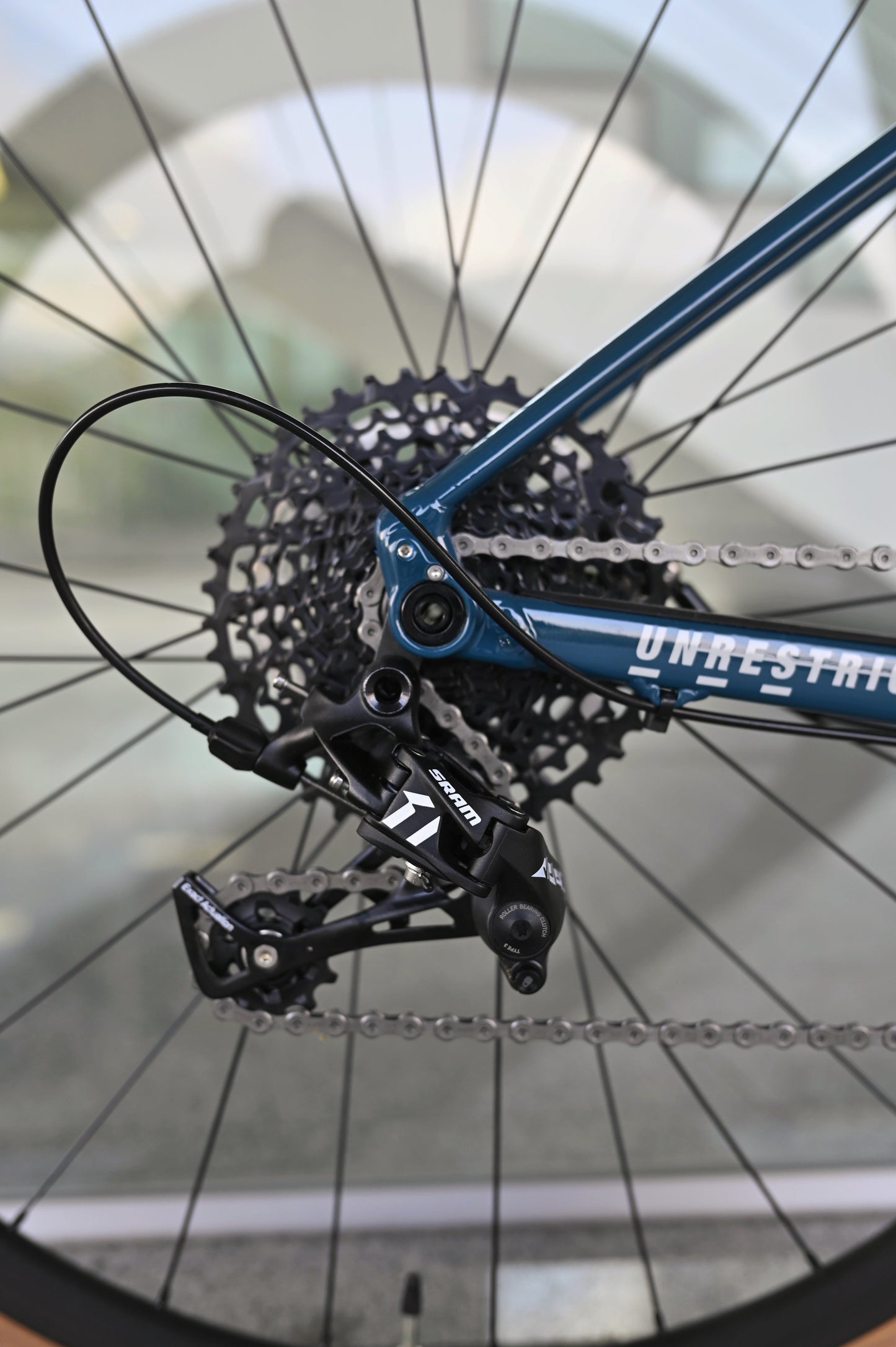 BMC URS AL TWO GREEN - WHITE PETROL - TG M