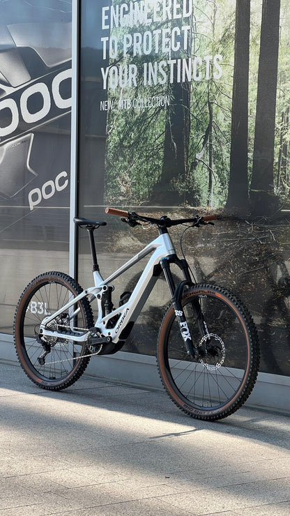 WILD M10 - CUSTOM - TG L