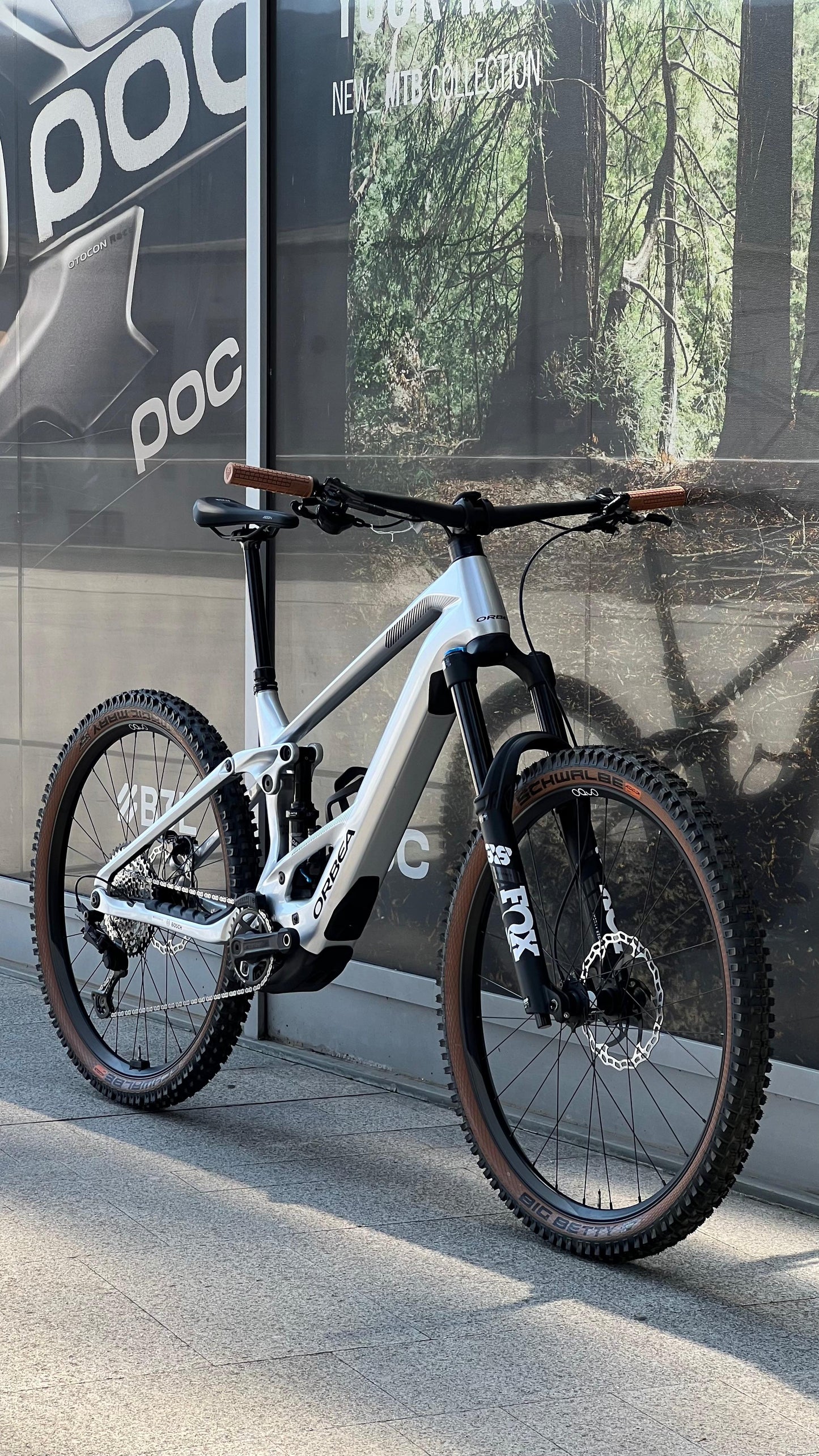 WILD M10 - CUSTOM - TG L